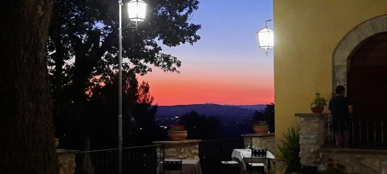 Agriturismo Villino Bellavista 스폴레토 외부 사진