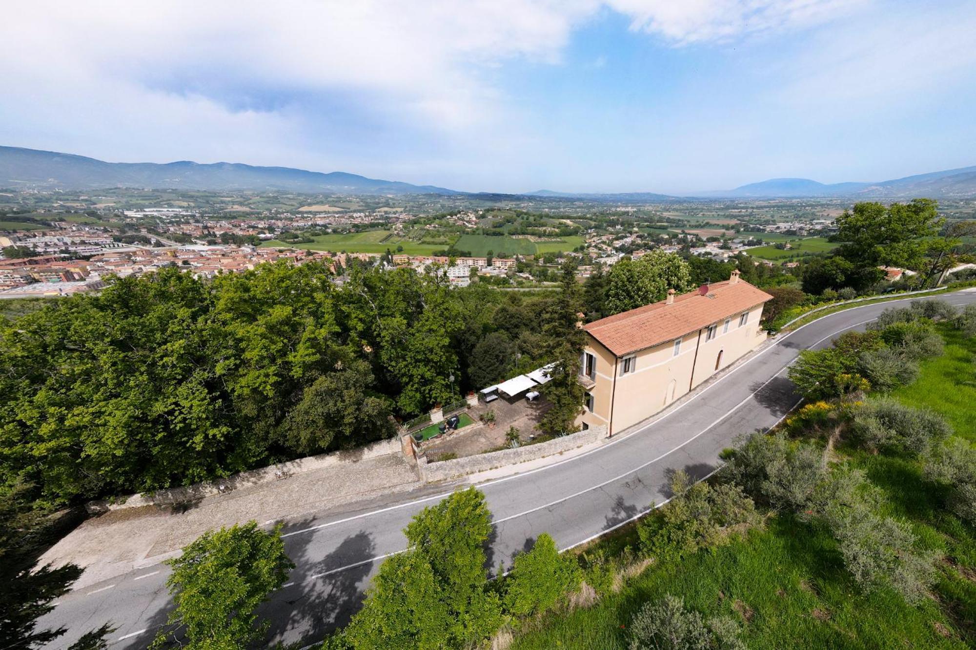 Agriturismo Villino Bellavista 스폴레토 외부 사진